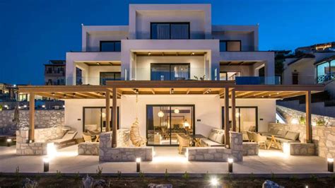 Irida Hotel - Concrete Playground