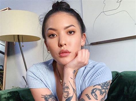 Sex Smarts With Stephanie Villa From SoothingSista The Everygirl