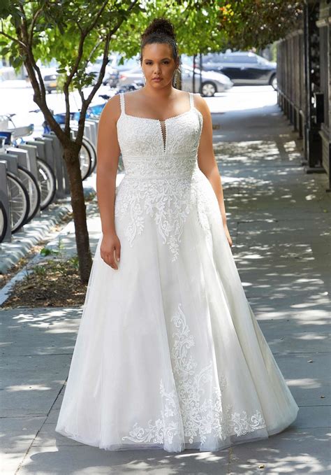 Casual Wedding Dress Ideas For Brides 2024 Styles