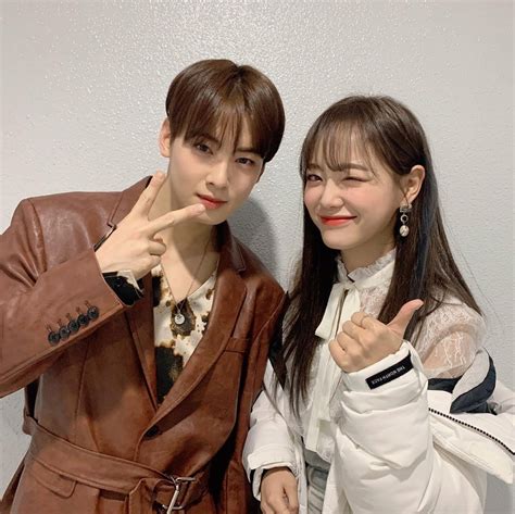 Sbs Star Gugudan Sejeong And Astro Cha Eun Woo Boast Their Everlasting Friendship With New Photos