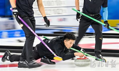 聚焦“十四冬”丨男子冰壶公开组 河北队全胜夺冠河北日报客户端