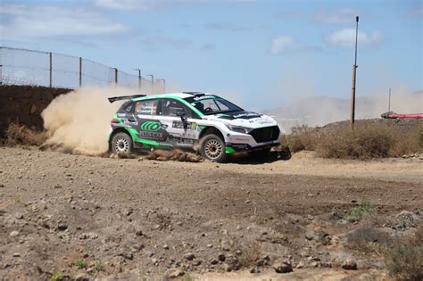 Ostberg Barth son los claros líderes provisionales del XXV Rallye de