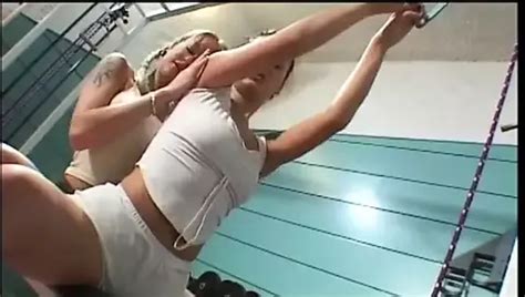 Eingeölte Massage MILFs Hardcore Lesben xHamster