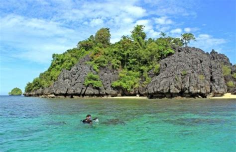 Miniatur Raja Ampat Intip Pesona Keindahan Pulau Labengki Di Sulawesi