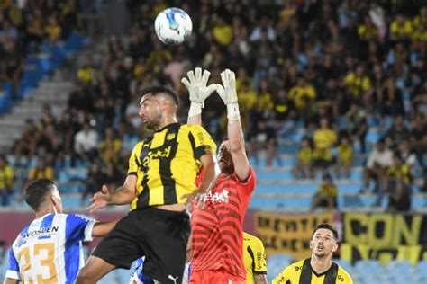 Cerro Largo 1 2 Peñarol El Mirasol Se Rehizo Y Dio Vuelta El Partido Para Empezar El Apertura