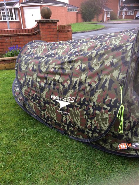 Pop up army tent in B77 Tamworth für 15 00 zum Verkauf Shpock AT