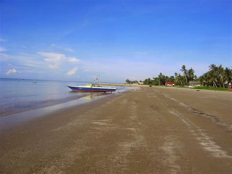 Keindahan Bawah Laut Pantai Angsana Tanah Bumbu Destinasi Travel