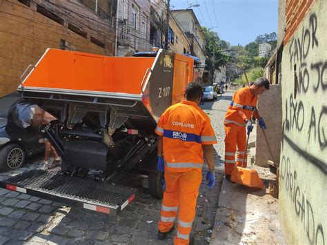 Comlurb Inicia Coleta Domiciliar Novo Trator Em Comunidades Do Rio