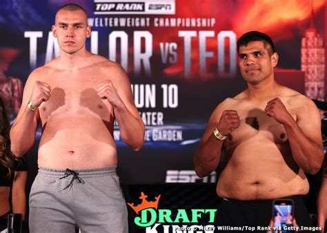 Josh Taylor And Teofimo Lopez Weigh In Taylor 1398 Lopez 140 Latest Boxing News