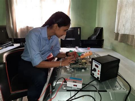 LED TV Repairing Service In Pune By Shreejee Electronics ID