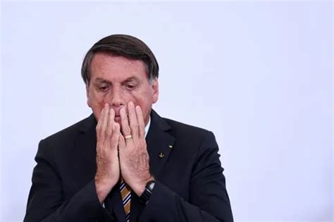 Escândalo Das Joias Pf Liga Bolsonaro A Esquema Para Política