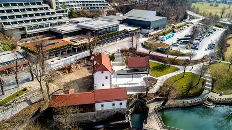 Ureditev Promenade Pred Postojnsko Jamo Del Cbe