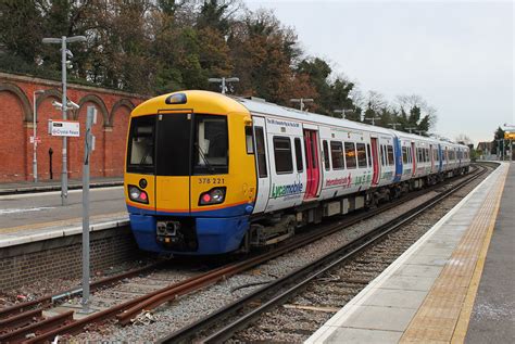 Class 378 2 Unit At Crystal Palace 9b36 14 13 Crystal Pal Flickr