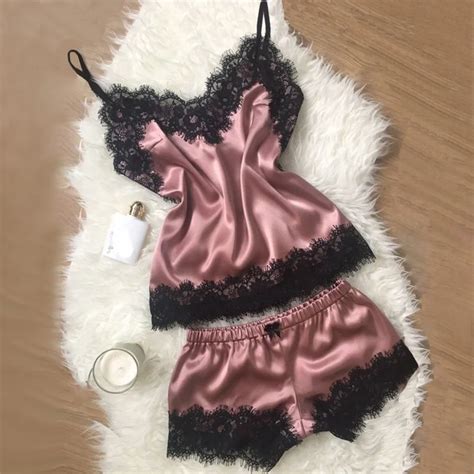 Conjunto De Pijama Feminino Sexy De Cetim De Seda Renda Preta Decote Em