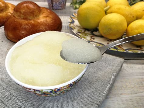 Granita Al Limone Siciliana La Ricetta Antica Delle Nonne Vivo Mangiando