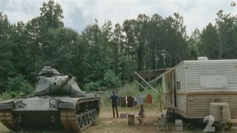 New promo for episode 7 Dead Weight and the Governor has a tank ...