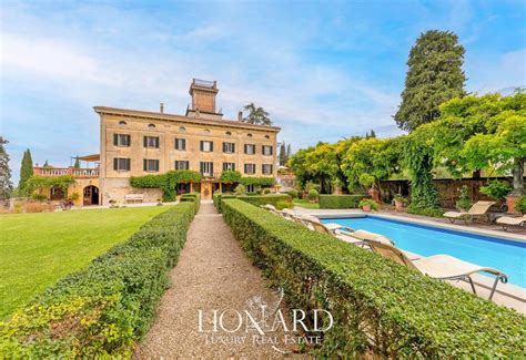 Villa Storica Con Affreschi E Vista Sconfinata A Perugia Lionard