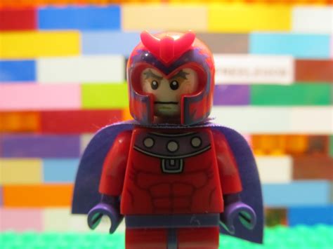 Lego Marvel Super Heroes Villain X Men Magneto Minifigure W Helmet And