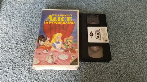 Opening Closing To Alice In Wonderland 1986 White Clamshell Vhs Youtube