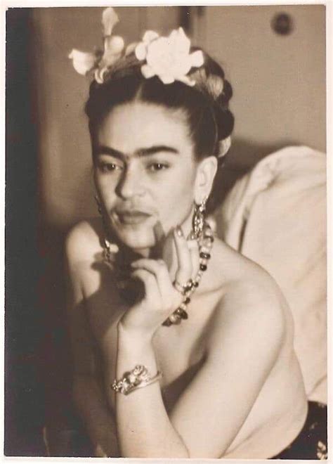 On Twitter Frida Kahlo Fridah Kahlo Frida Kahlo Fotos