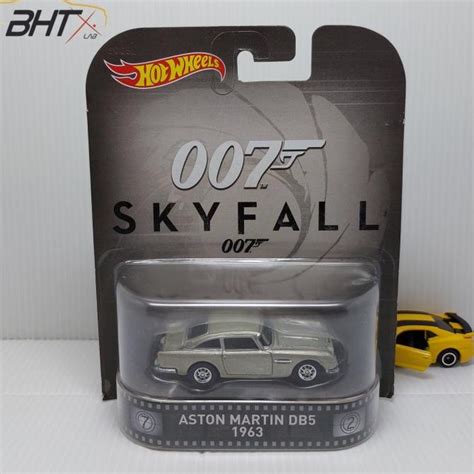 Jual Hot Wheels Retro Aston Martin DB James Bond Skyfall Shopee Indonesia