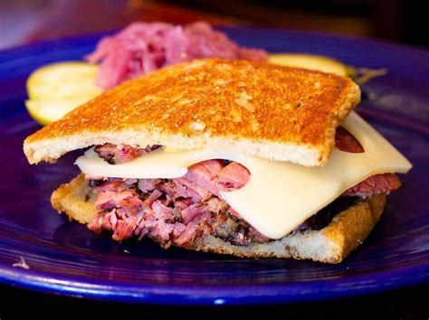 30 Best Pastrami Sandwich Shops In The U S Ranked Far And Wide