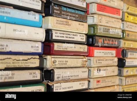 Vintage 8 Track cartriges Stock Photo - Alamy