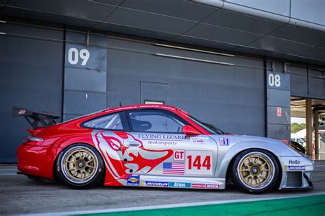 Flying Lizard Motorsports Porsche 911 Gt3 On Forgeline Ga3r Cup Wheels Carbuff Network