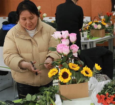 我院举办“春风如你 熠熠芳华”庆“三·八” 花艺沙龙活动 湖北工程学院生命科学技术学院（农学院）