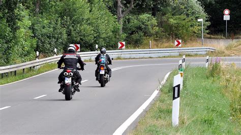 Düsseldorfer Landtag gegen laute Motorräder Aachener Zeitung