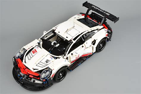 LEGO 42096 Porsche 911 RSR review | Brickset