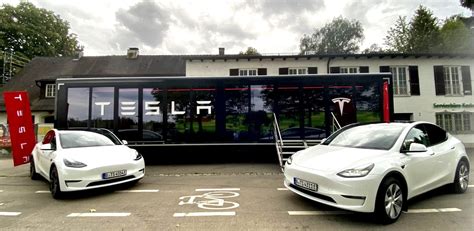 Tesla Er Ffnet Standort Memmingen Amendingen Mit Pop Up Store T Emagazin