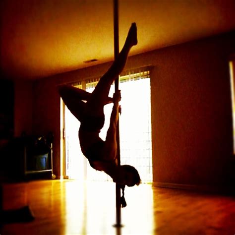 Bow And Arrow Variation Pencil Hold Iguana Mount Pole Dance Pole