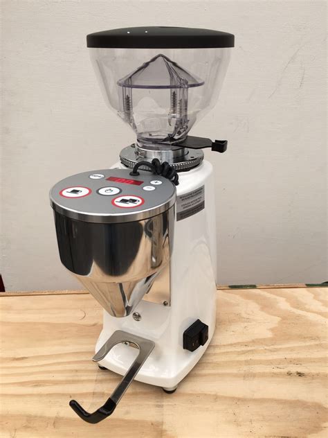 Mazzer Mini Electronic A Weiss Espressomühle Kaffeemühle Kaffeemühlen