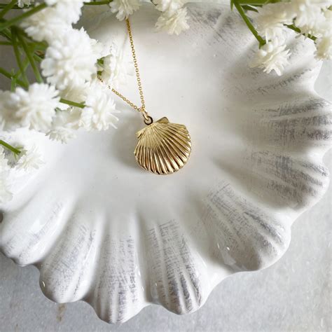 Clemmie Gold Clam Shell Locket Wisteria London