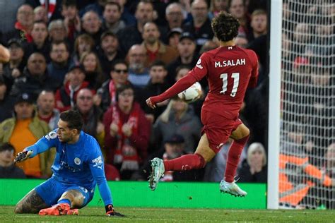 Arsenal Vence Leeds E Segue Líder Do Inglês Liverpool Bate Manchester City Em Anfield Esportes Dp