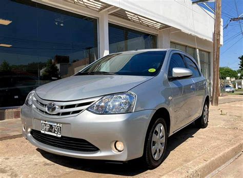 Etios Puertas Xs Manual A O Impecable Orio Hnos Agroads