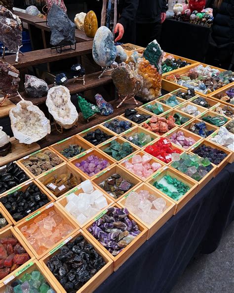 Crystals Pretty Market Stall Queen Victoria Geode Aesthetic Raw Man