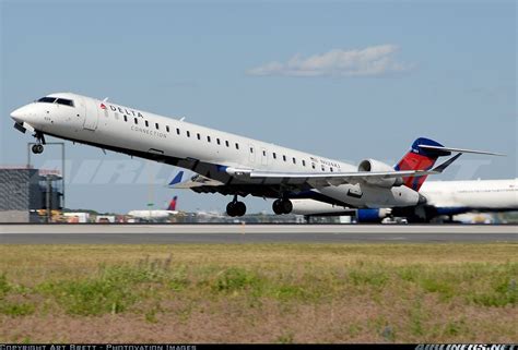 Canadair Regional Jet 900