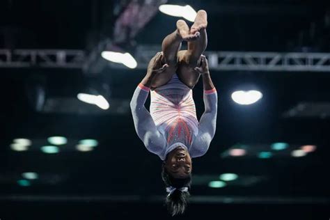 How Simone Biles lands her signature move, the Yurchenko double pike