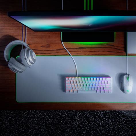 Razer Huntsman Mini Mercury Edition Red Switch Купить клавиатуру в Москве