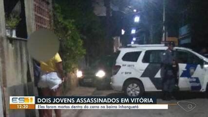 Jovens S O Assassinados A Tiros Dentro De Carro Em Vit Ria Esp Rito