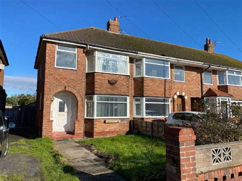 3 Bed End Terrace House For Sale In Warren Drive Thornton Cleveleys