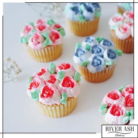 Floral Rose Cupcakes Korean Buttercream Flower Cakes Singapore