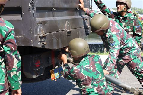 Asah Naluri Tempur Prajurit Petarung Yonmarhanlan I Laksanakan Dril