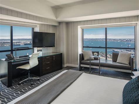 San Diego Convention Center Hotel Rooms | Manchester Grand Hyatt San Diego