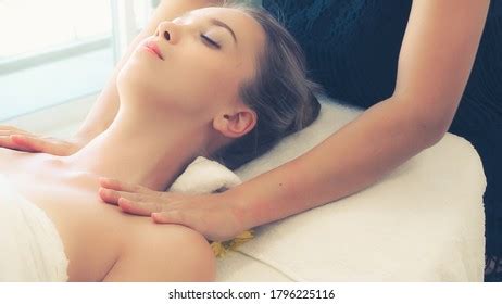 Sexy Smiling Nude Woman Posing On Stock Photo 237275716 Shutterstock