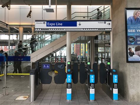 Commuters are protesting bus 42 fare increases this week 4