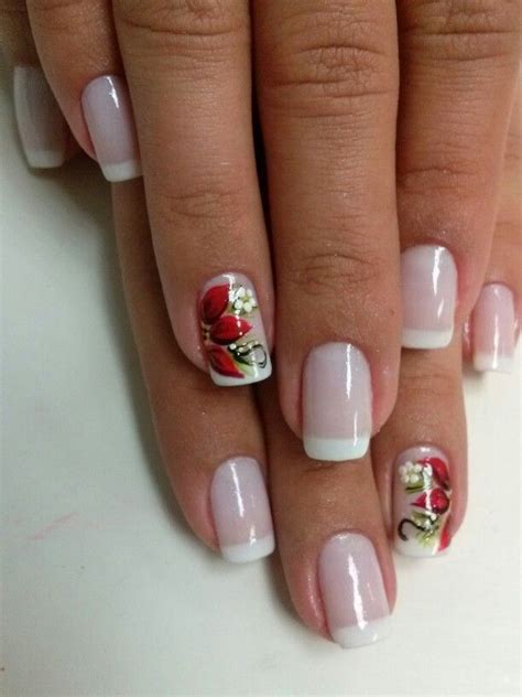 Pin de aleida torres em Decoracion de uñas Unhas florais Unhas