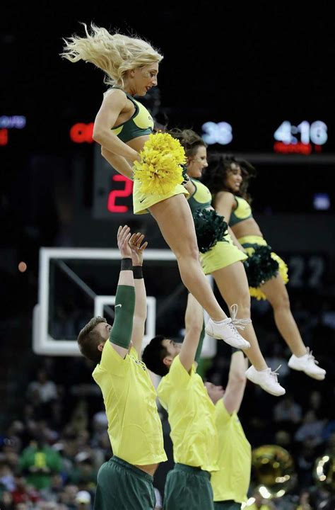 Cheerleader Checklist At University Of Washington Offends Many Who Think It Objectifies Women